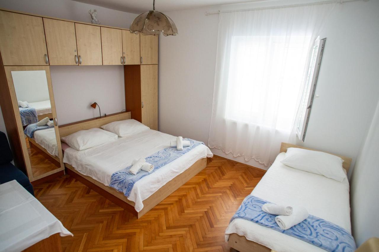 Apartment Katarina Novalja Exterior photo